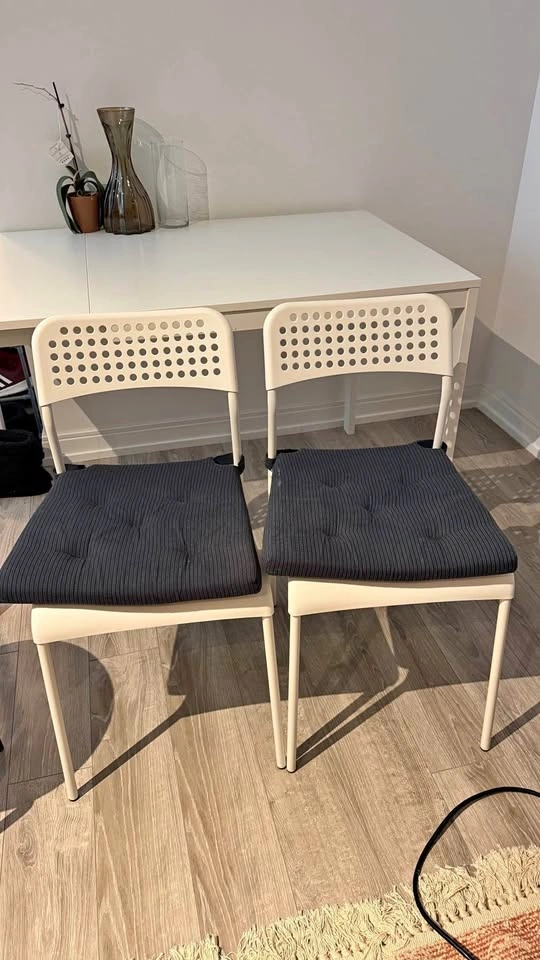 Set of 2 IKEA SANDSBERG Chairs
