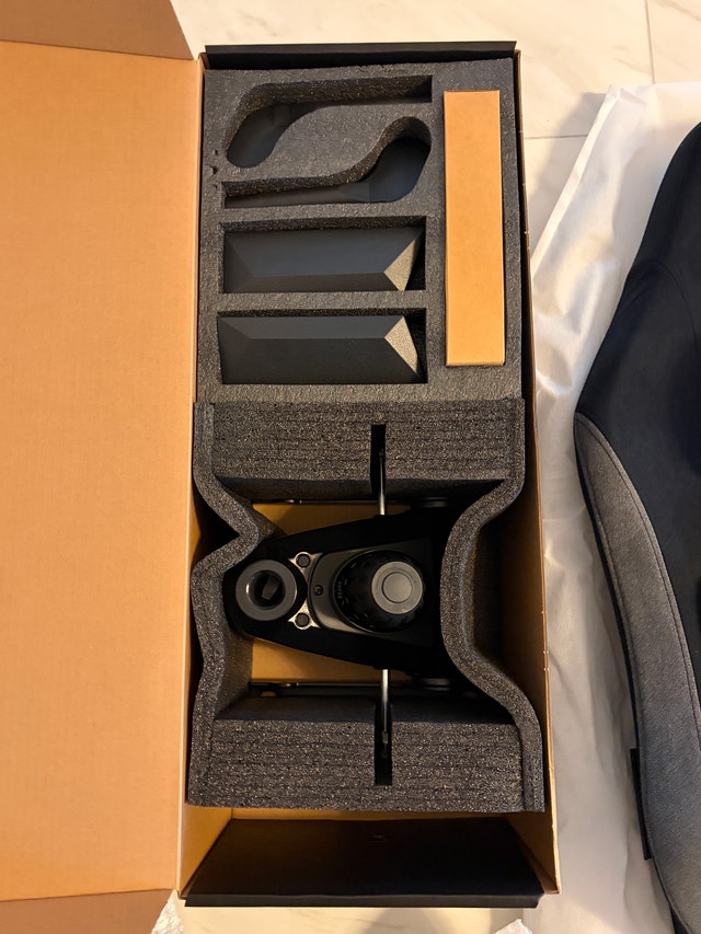 Brand New Blacklyte Athena Fabric Gaming Chair - Never Built - photo 3