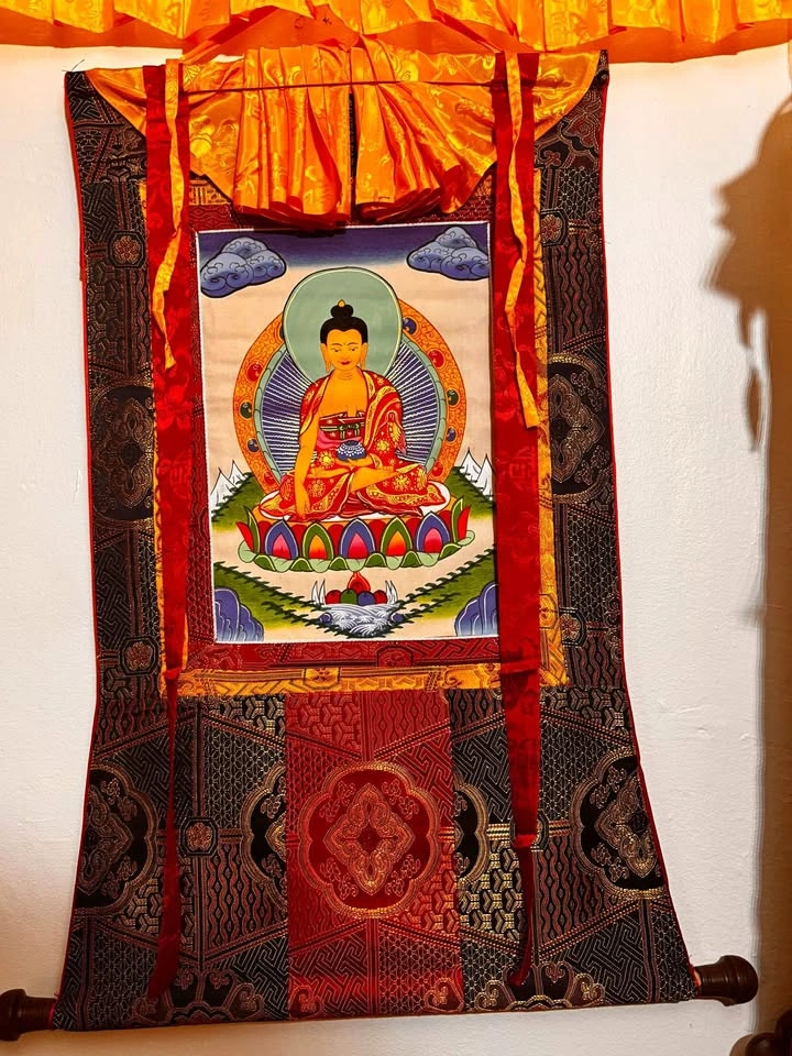 Tibetan Thangka Buddha Scroll hand painted
