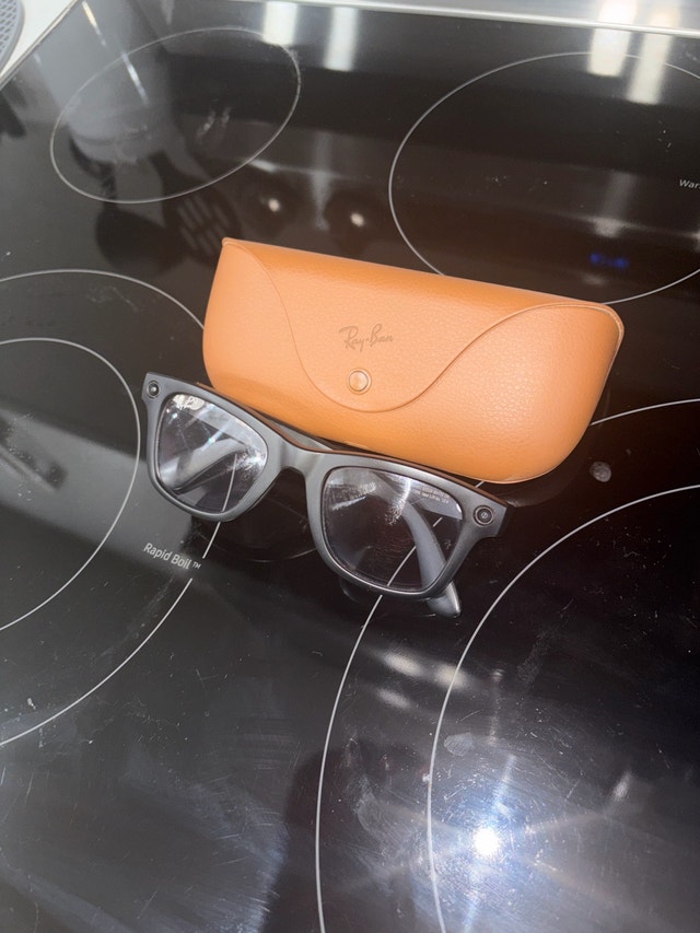 Ray-Ban Meta Smart Glasses - photo 4