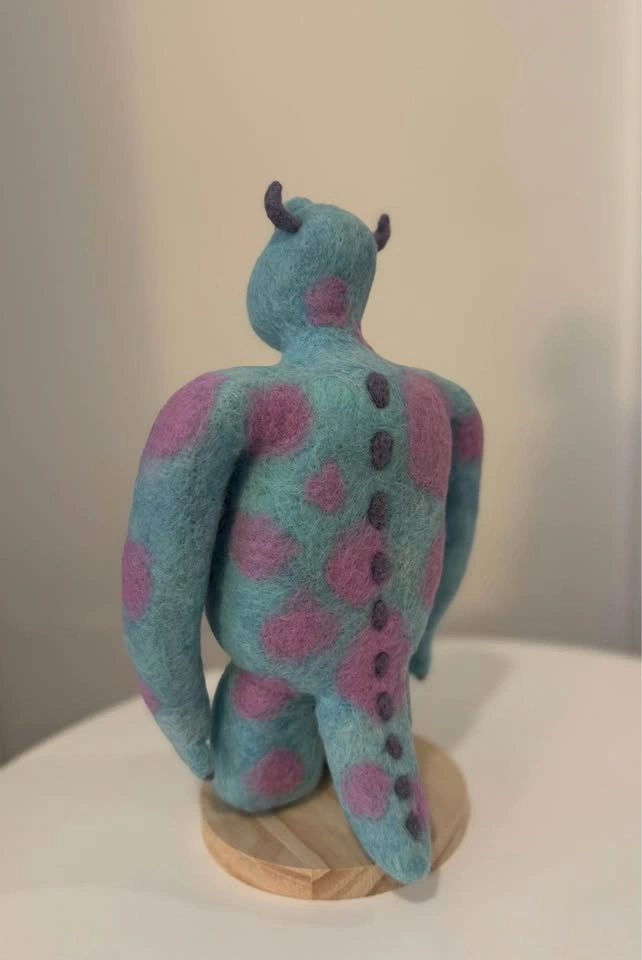 Sullivan monsters inc needle felted 💜🩵 - photo 3