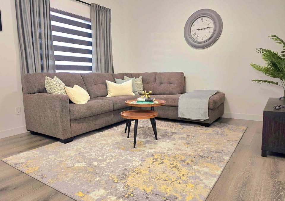 3 Beds 2.5 Baths - House - photo 4