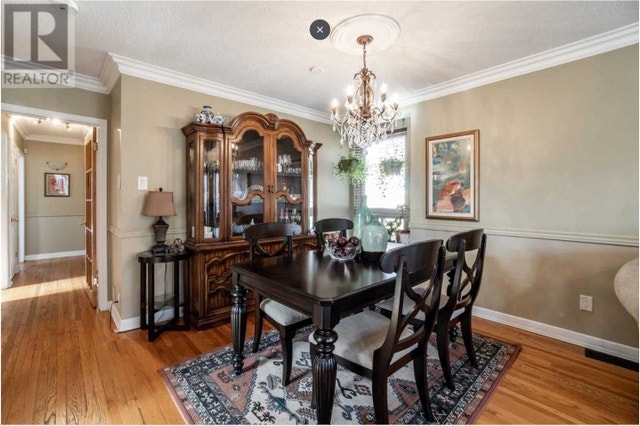 Charming Bungalow for Rent - photo 2