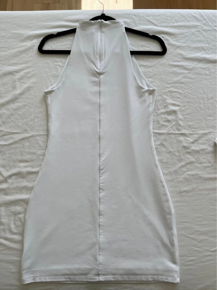 Aritzia Contour White Mini Dress. Size LARGE - photo 2
