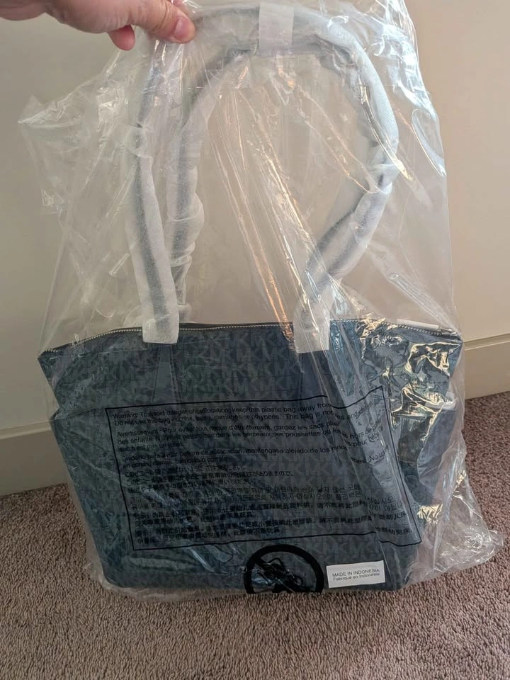 Michael Kors Tote Bag - brand new in packing - photo 3