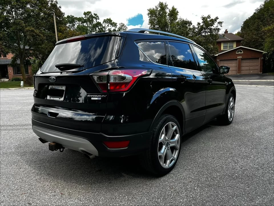 2017 Ford Escape Titanium LOW KM's - photo 5