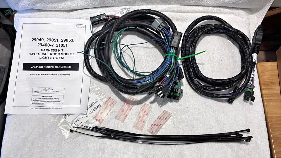 Western, Fisher, and SnowEx 3-Port Isolation Module Light System