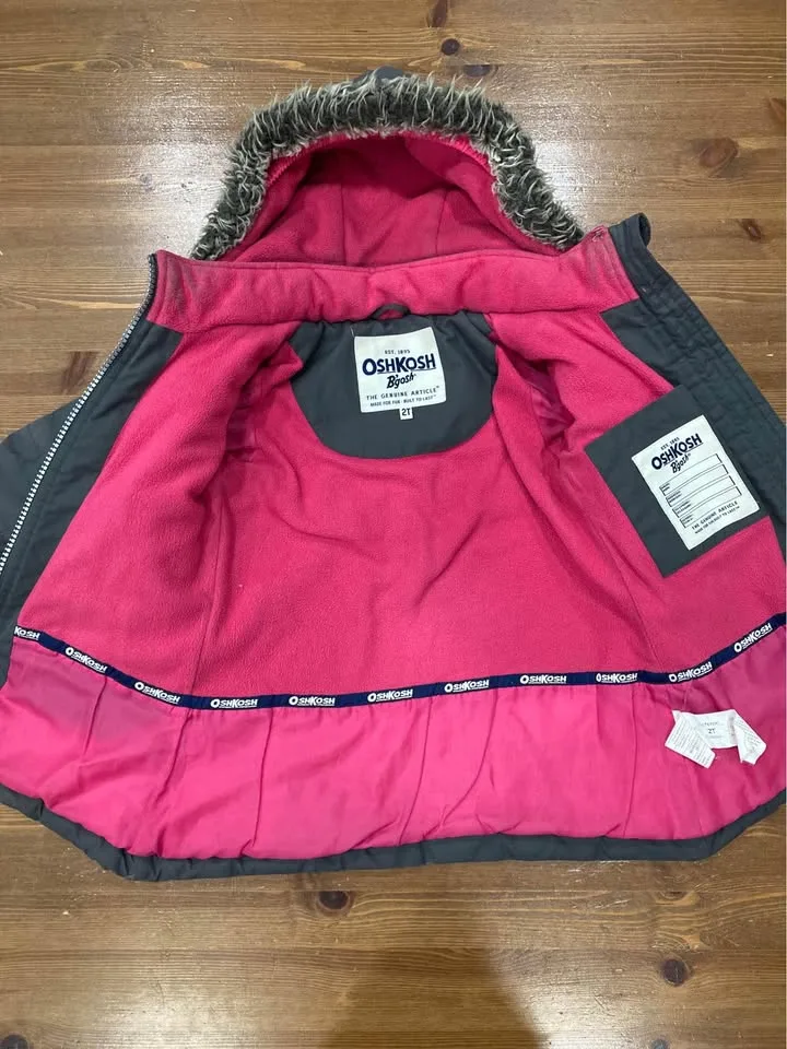 Oshkosh 2t Jacket & Old Navy 3t Snow Pants image indicator(4)