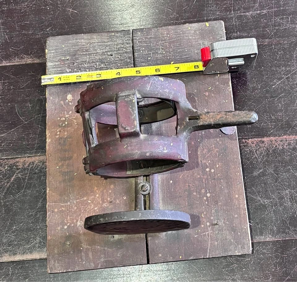 Antique cast-iron Philadelphia Asparagus Buncher