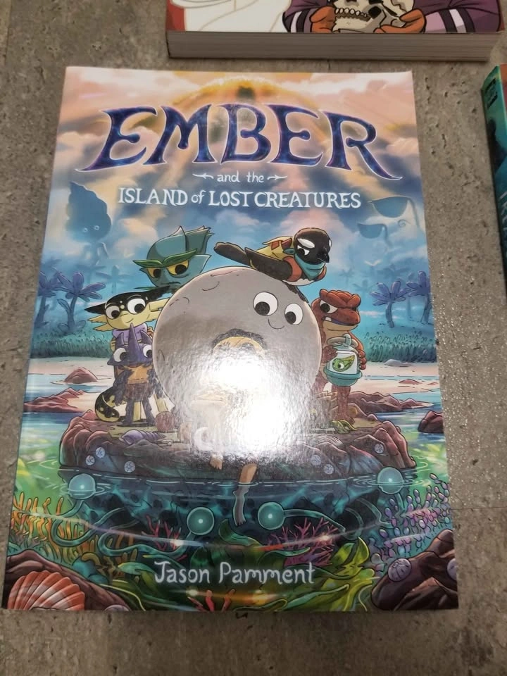 Graphic Novels $5 Each - photo 2