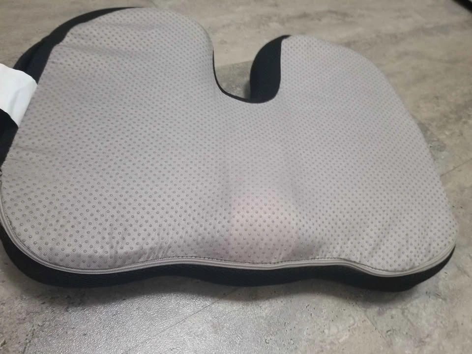 Foam Cushion for Office Chairs, gaming etc - photo 4