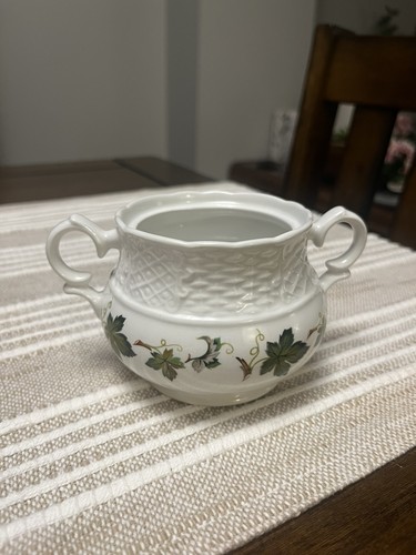 Marlborough Old English Ironstone Concord Creamer Sugar Bowl - photo 2