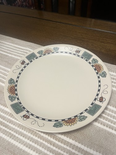 Vintage Corelle Sunblossoms 4 Pc Plate Set Made USA - photo 3