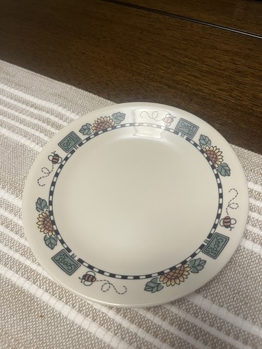 Vintage Corelle Sunblossoms 4 Pc Plate Set Made USA - photo 4