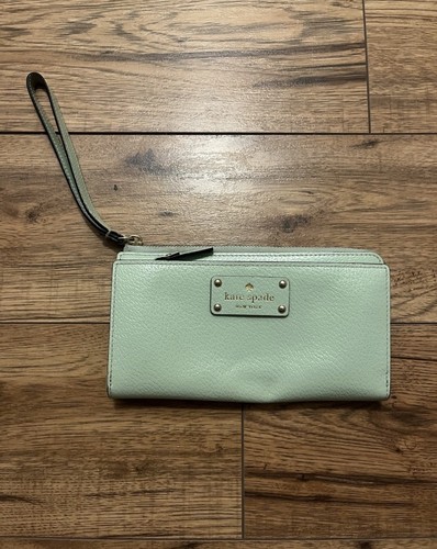 Kate Spade Wellesley Linet Wristlet Mint Mojito Leather Wallet