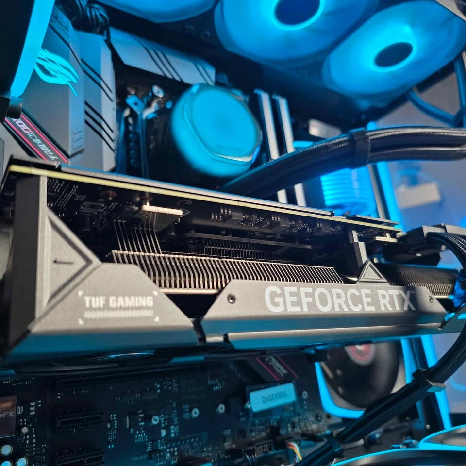 RTX 4070Super X3D Gaming PC (32GB DDR4 2TB SSD) - photo 3