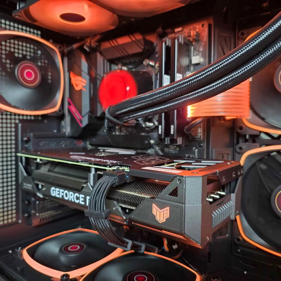 RTX 4070Super X3D Gaming PC (32GB DDR4 2TB SSD) - photo 4