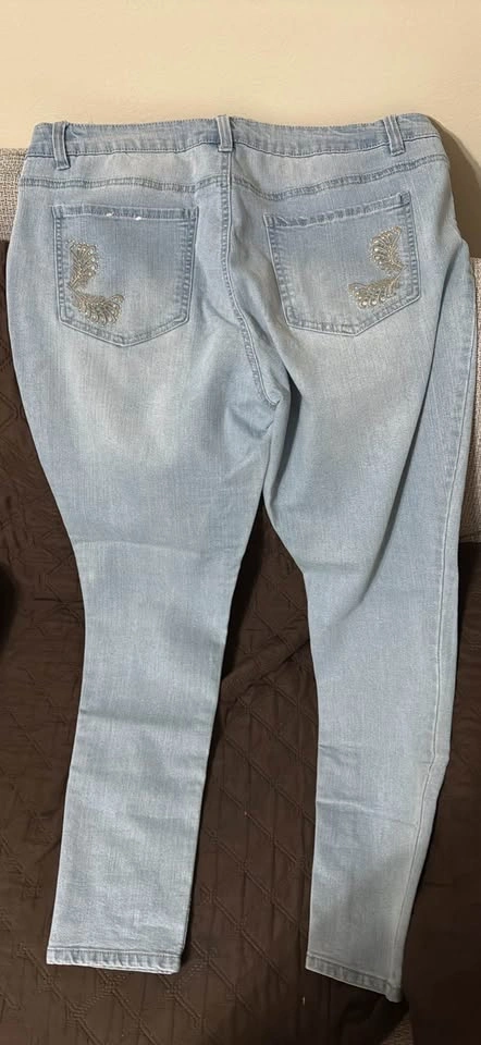 Light blue jean - photo 2
