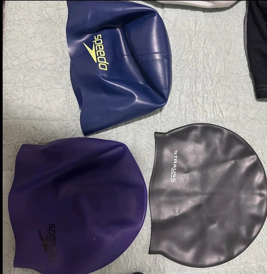 Swimming glasses and caps set - photo 4