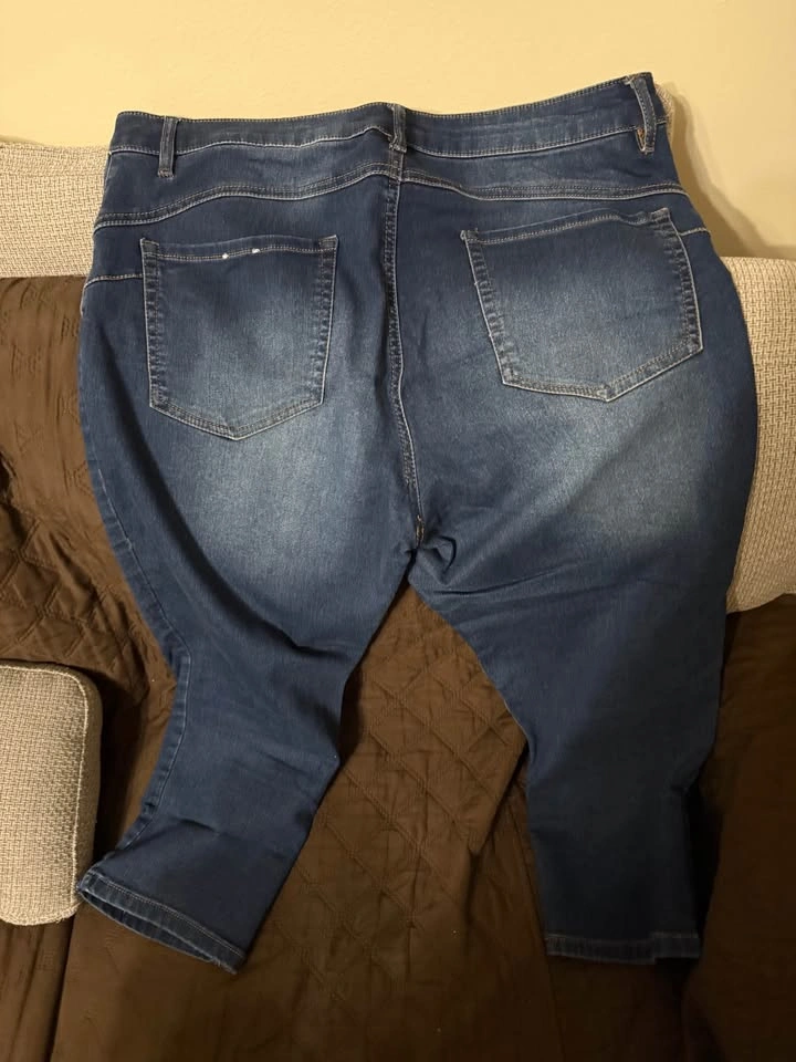 Lane Bryant capri jean - photo 2
