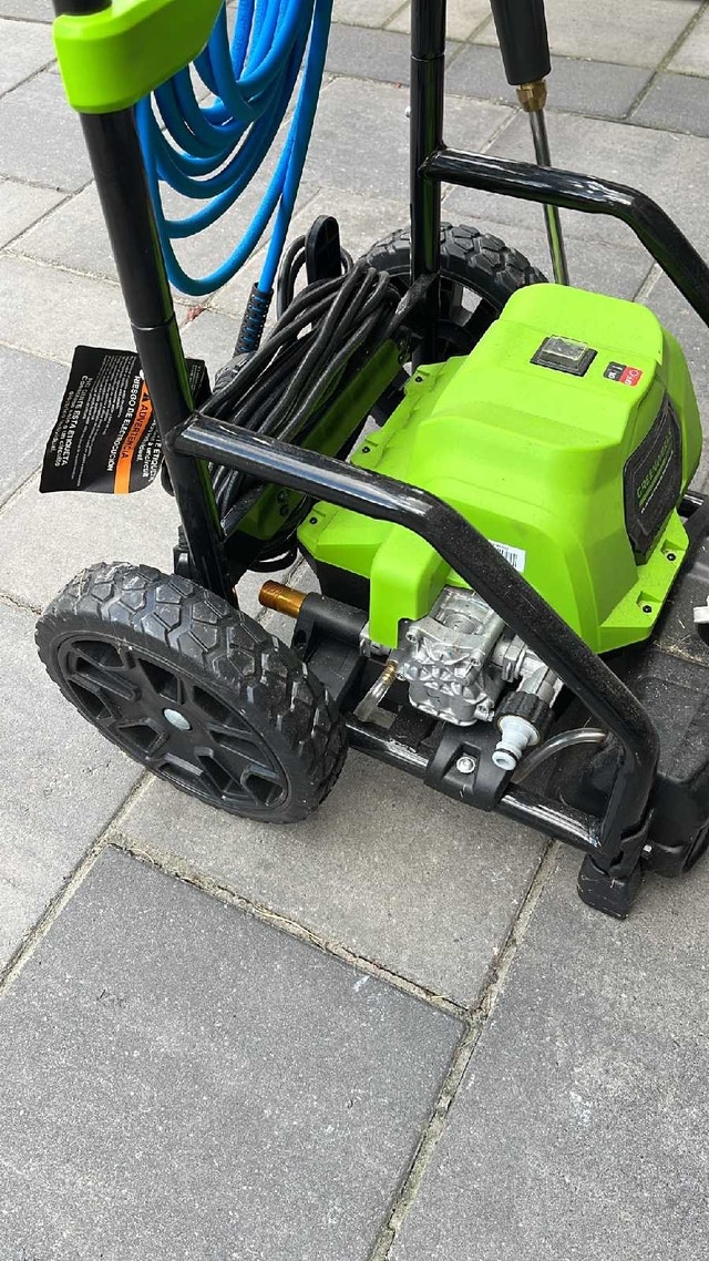 Greenworks Elite 2000 PSI Electric Pressure Washer – $110 OBO - photo 3