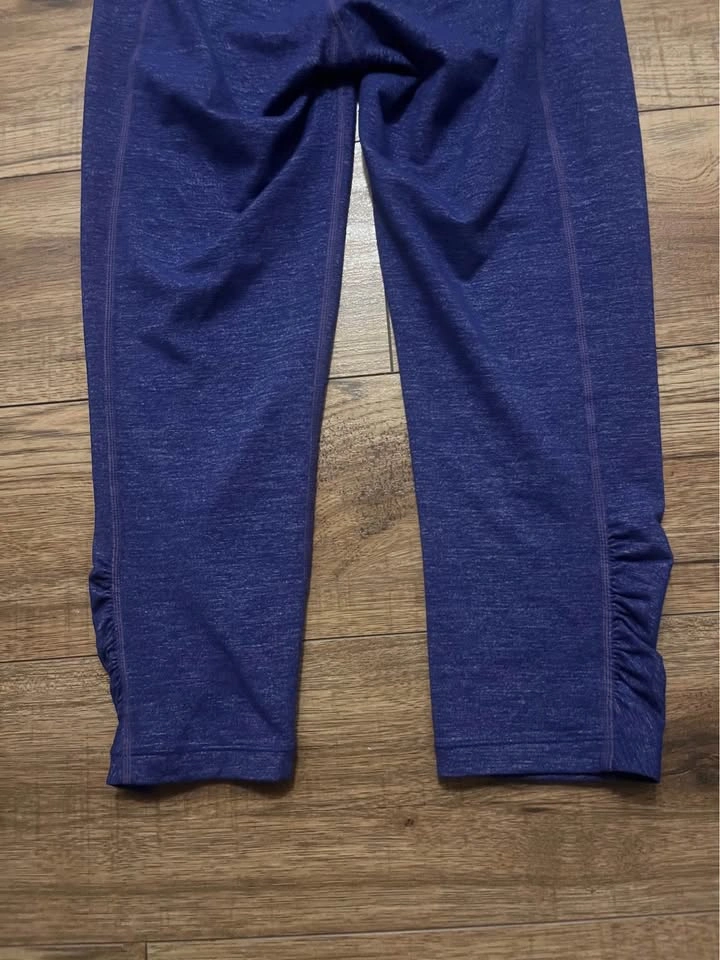 Athleta Purple Ruched Capri Leggings – Women’s XS - photo 4