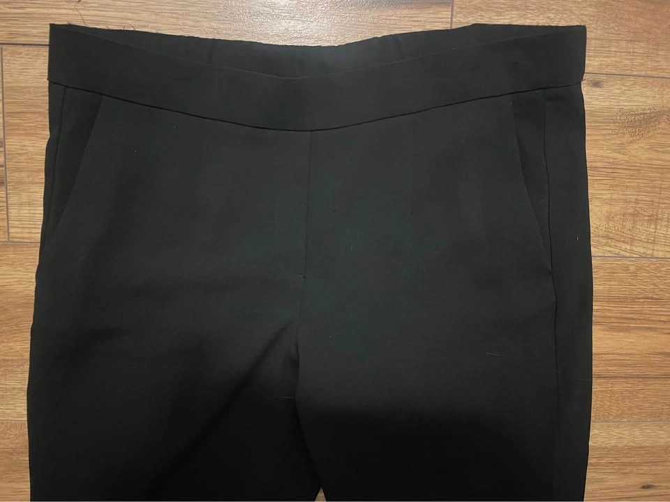 Aritzia Babaton Black Tailored Trousers – Women’s Size 8 - photo 3