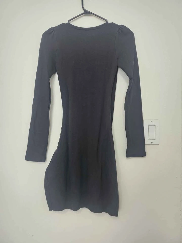 Black Long Sleeve V-Neck Ruched Mini Dress - photo 2