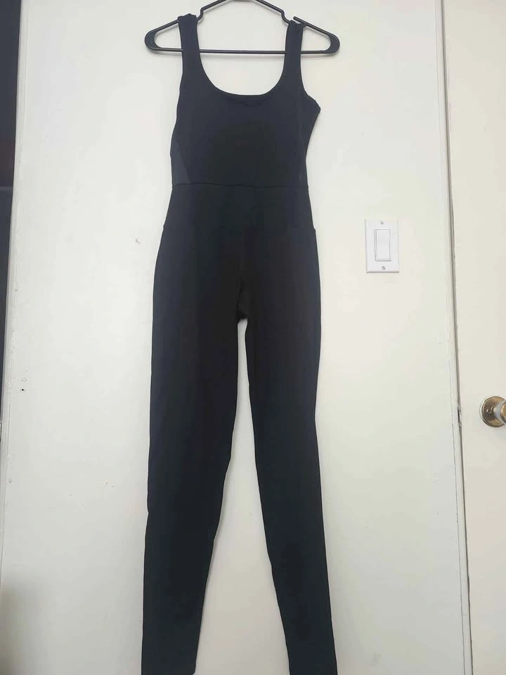 Forever 21 Black Sleeveless Fitted Jumpsuit / Catsuit - photo 2
