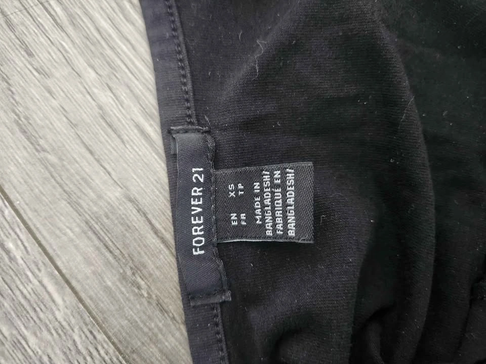 Forever 21 Black Sleeveless Fitted Jumpsuit / Catsuit - photo 3