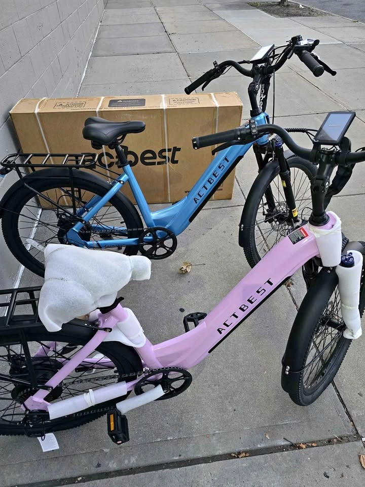 Brand New City Core ST 2.0 E-Bikes