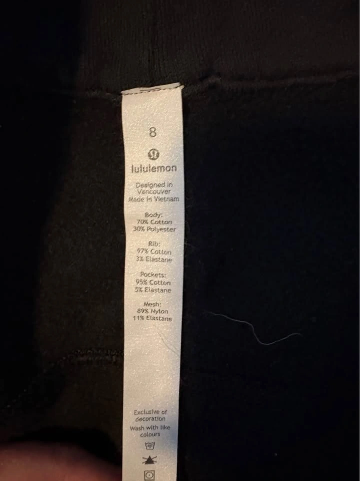 Lululemon zip up hoodie - photo 2