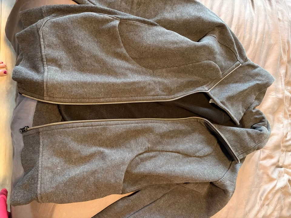 Lululemon zip up sweater - photo 2