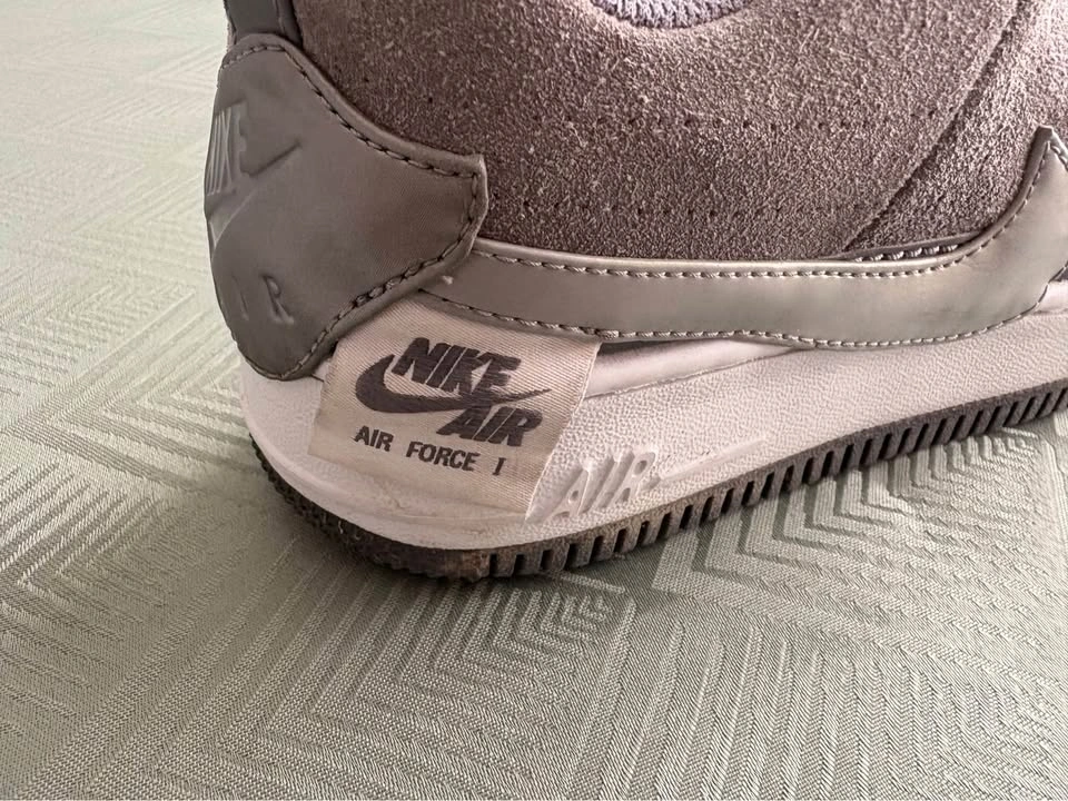 Nike Air Force 1 Women’s size 8.5 Grey - photo 2