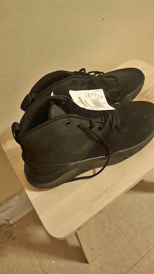 Adidas comfortable shoes