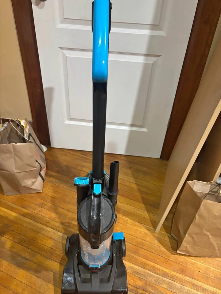Bissell PowerForce Compact Vacuum