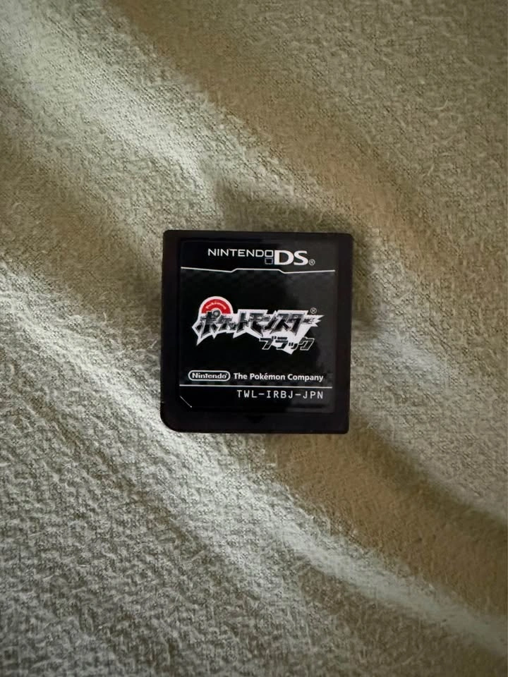 Pokémon Black JAPANESE (CIB) - photo 5