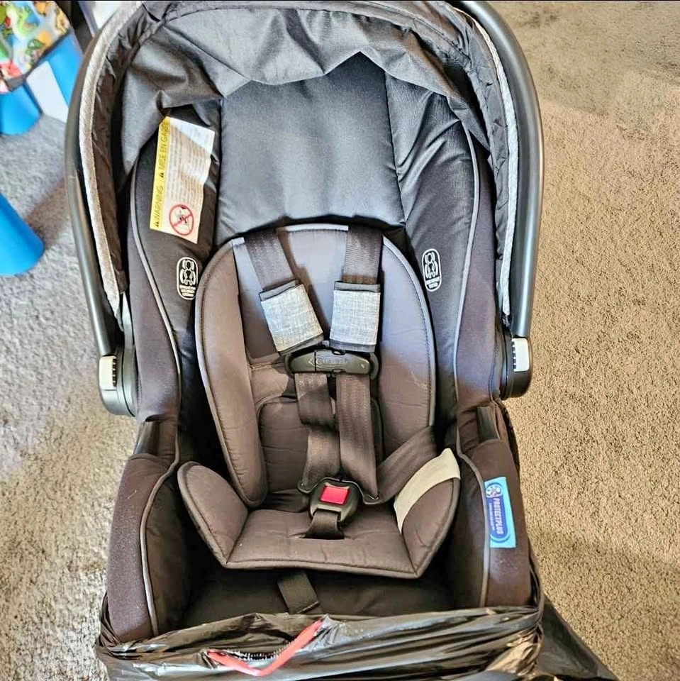 Graco Modes Travel System Stroller and Car Seat