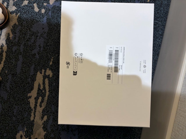 Alo Sunset Sneaker empty box - photo 5