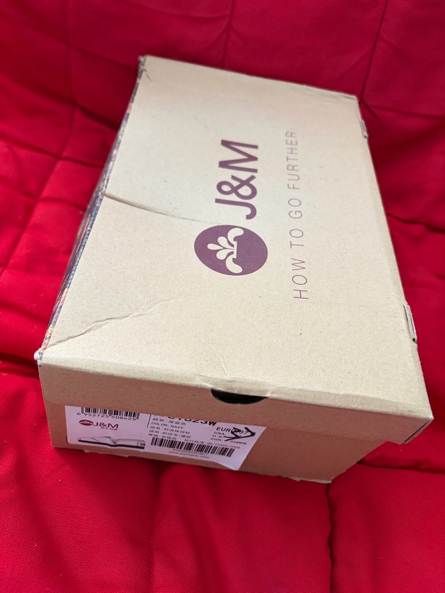 J&M Shoes - photo 2