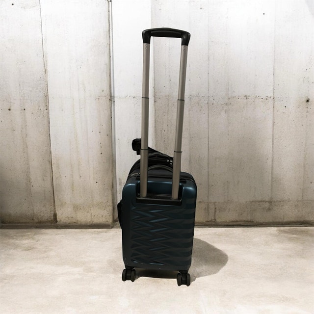 Samsonite Carry-On Spinner 20” - photo 2