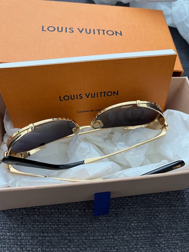 Louis Vuitton Conspiration Pilote Sunglasses - photo 4