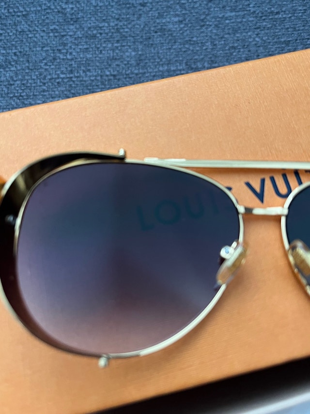 Louis Vuitton Conspiration Pilote Sunglasses - photo 5