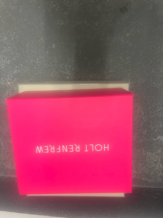 Holt Renfrew Gift Box - photo 3