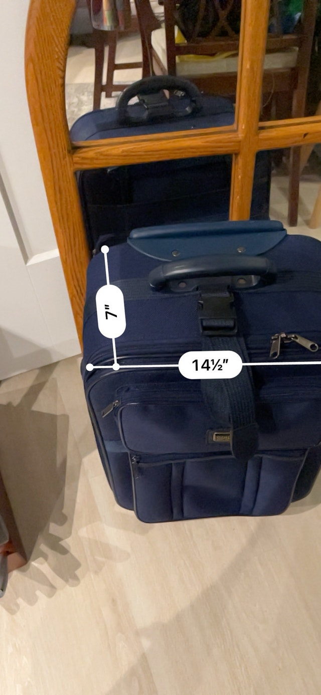 Spirit Rolling Suitcase - photo 4