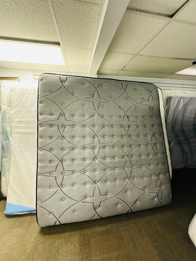 Serta I Collection Farina King 12” Pillow Top Mattress