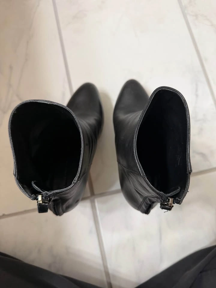 Zara women’s leather heeled boots (8) - photo 2