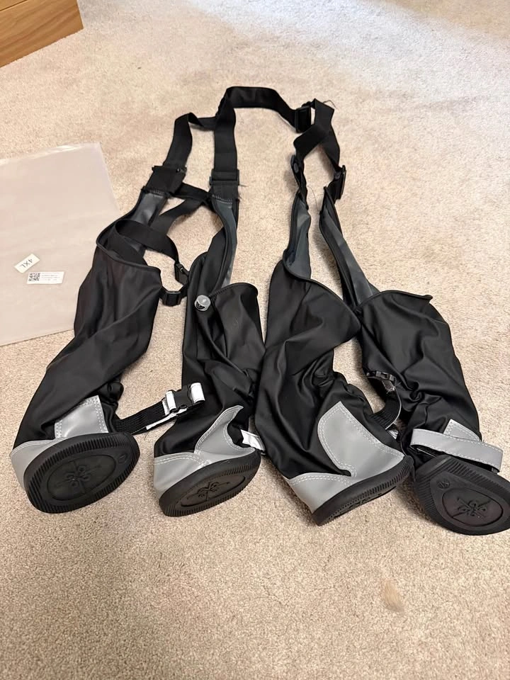 Dog boots with suspenders XL size