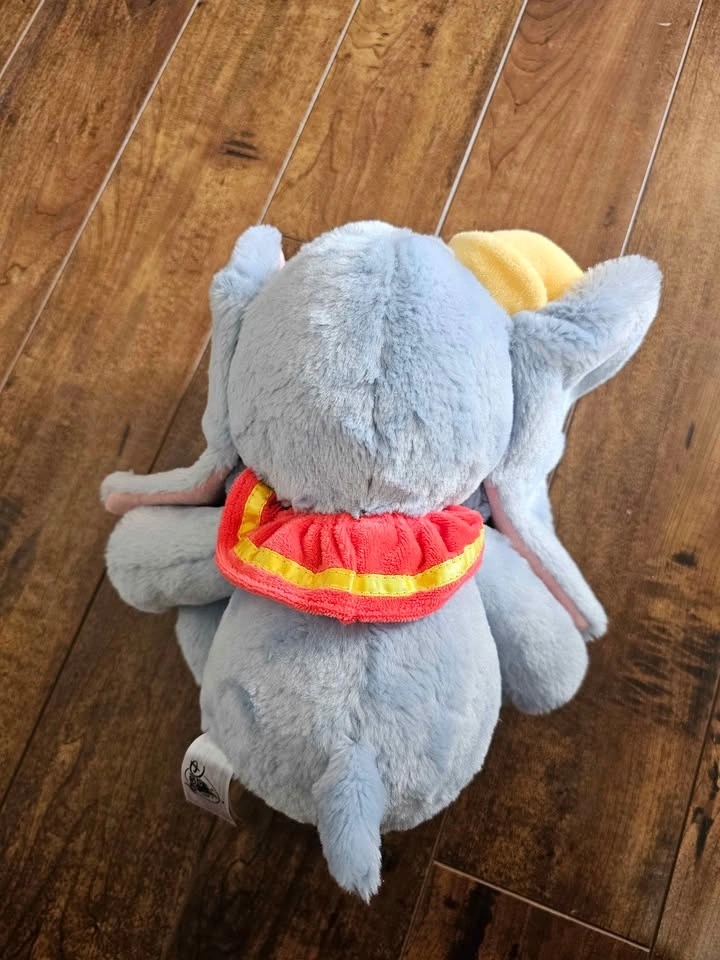Disney Dumbo Plush Toy - photo 3