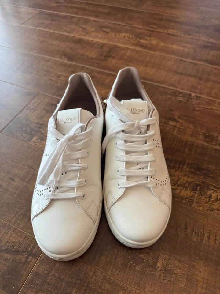 Valentino Garavani Backnet Leather Trainers - photo 3